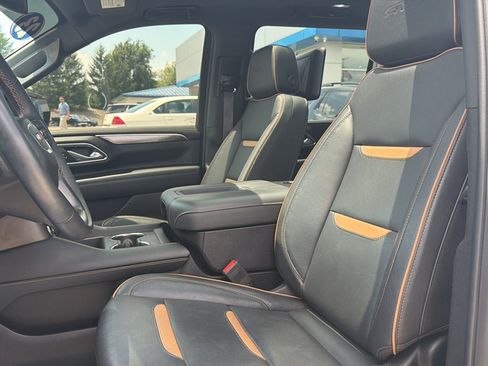 Used 2023 GMC Yukon XL AT4 AWD/4WD image 16