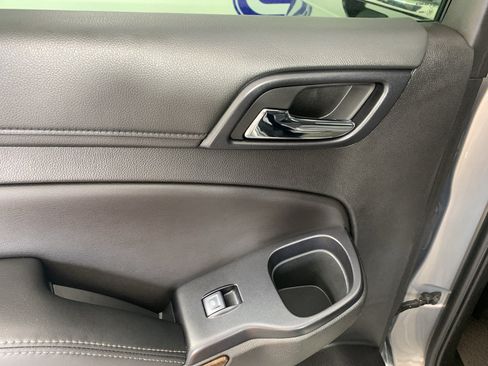 Used 2018 Chevrolet Tahoe LT RWD image 28
