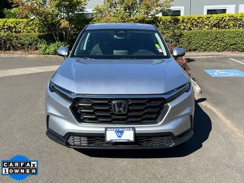 Used 2025 Honda CR-V LX image 2