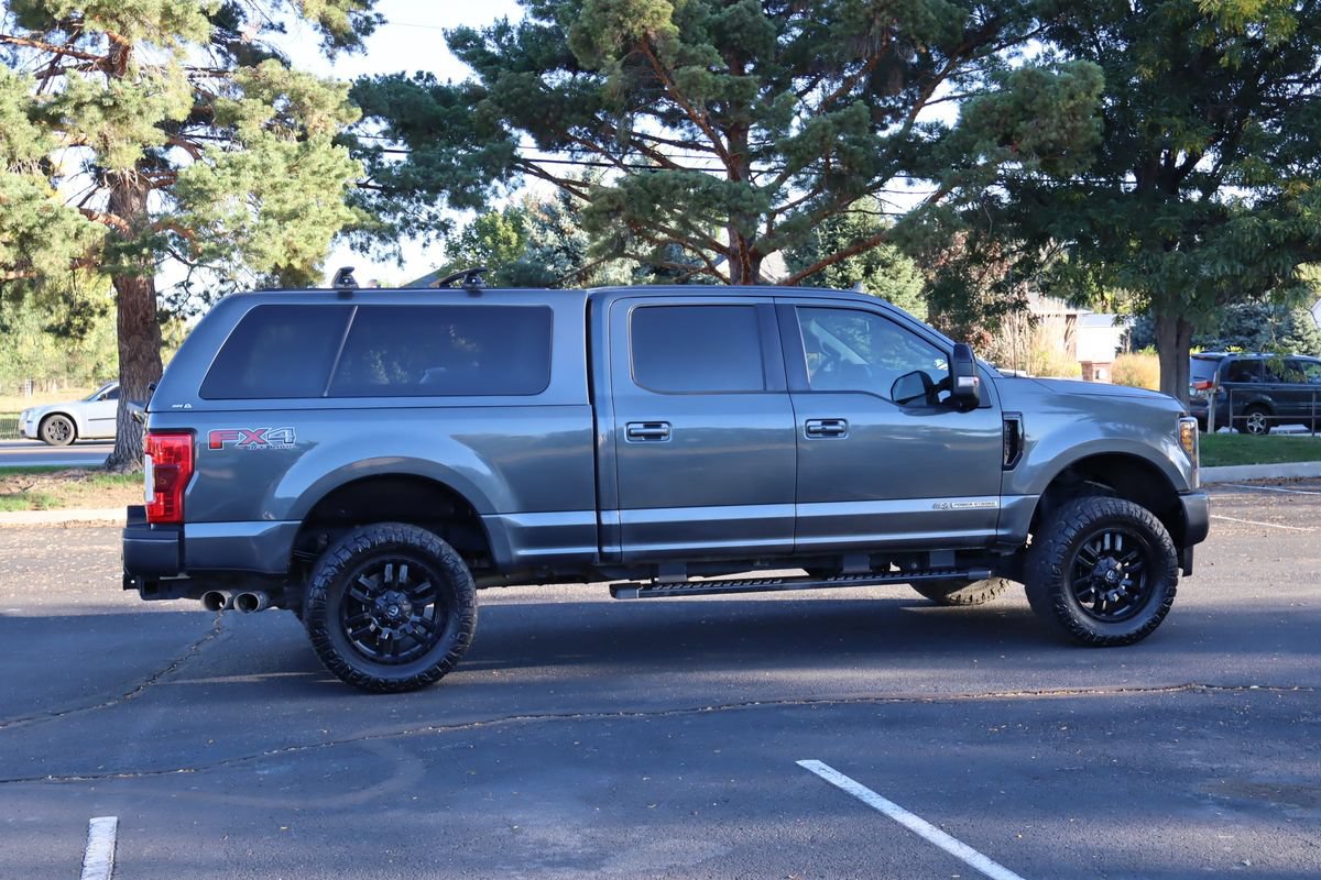 Used 2019 Ford F250 Lariat w/ Lariat Ultimate Package AWD/4WD image 4