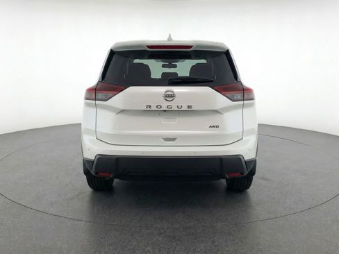 Used 2025 Nissan Rogue SV FWD image 7