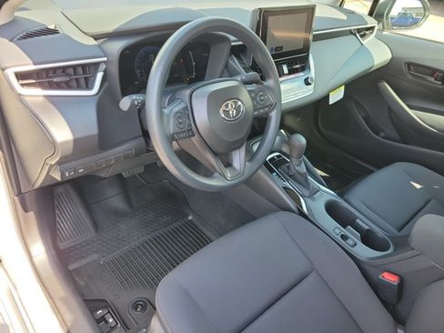 Used 2026 Toyota Corolla LE FWD image 4
