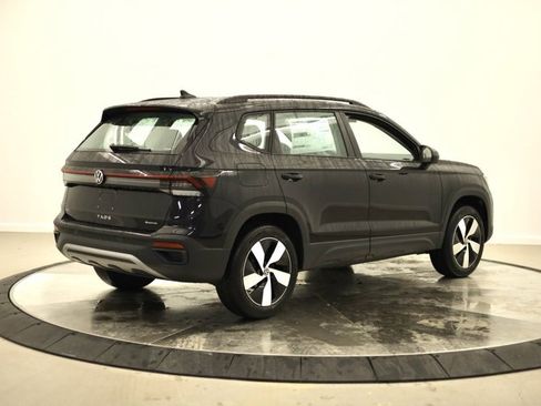 New 2026 Volkswagen Taos S image 3