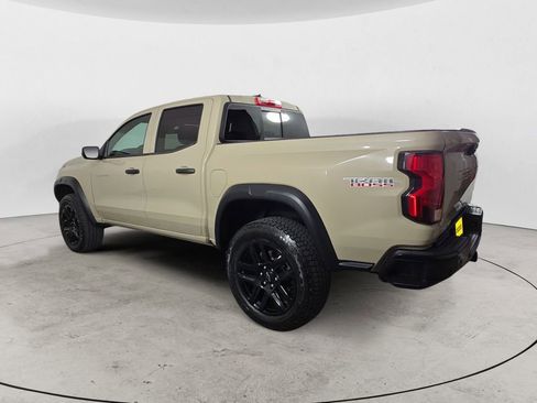 Certified 2024 Chevrolet Colorado Trail Boss w/ Advanced Trailering Package AWD/4WD image 3