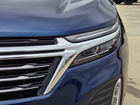 Used 2023 Chevrolet Equinox Premier AWD/4WD image 30