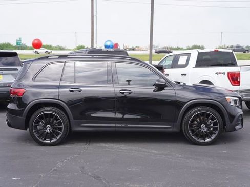 Used 2021 Mercedes-Benz GLB 250 image 5