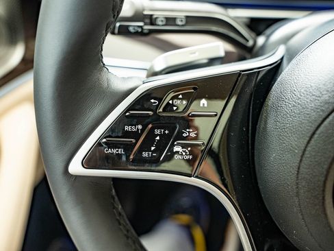 New 2026 Mercedes-Benz GLS 450 4MATIC image 30