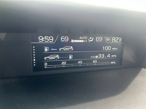 Used 2023 Subaru Forester Limited AWD/4WD image 21