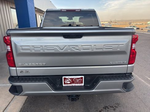 Used 2024 Chevrolet Silverado 1500 Custom image 7