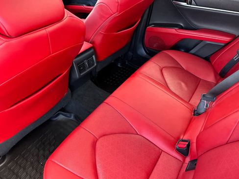 Used 2021 Toyota Camry XSE w/ Navigation Package image 4