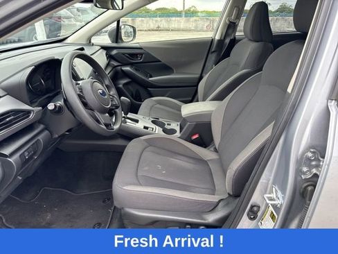 Used 2025 Subaru Crosstrek 2.0i Premium image 2