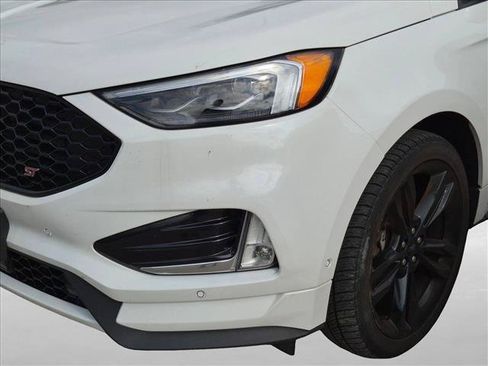 Used 2020 Ford Edge ST w/ Equipment Group 401A AWD/4WD image 11