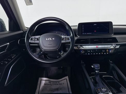 Used 2022 Kia Telluride S image 28