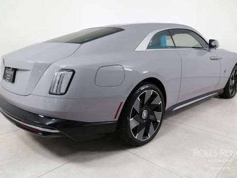 Certified 2025 Rolls-Royce Spectre image 2