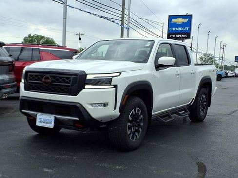 Used 2024 Nissan Frontier PRO-4X w/ Technology Package AWD/4WD image 5