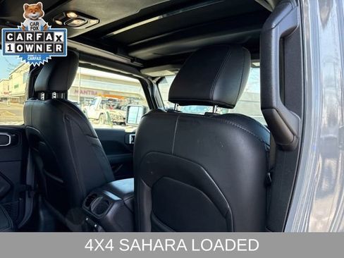 Used 2022 Jeep Wrangler Unlimited Sahara w/ Cold Weather Group image 27