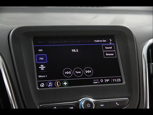 Used 2024 Chevrolet Equinox LT FWD image 11
