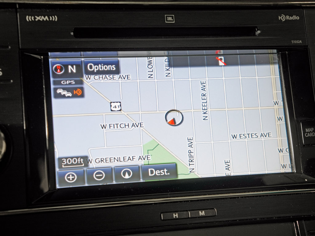 Used 2015 Toyota Avalon Limited w/ Technology Package FWD image 24
