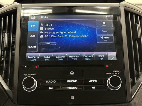 Used 2021 Subaru Crosstrek 2.5i Sport w/ Moonroof Package image 12