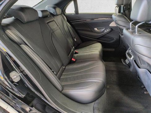 Used 2019 Mercedes-Benz S 450 Sedan image 21