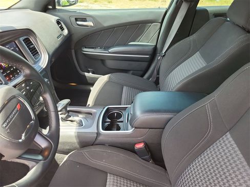 Used 2023 Dodge Charger SXT image 21