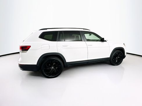 Used 2023 Volkswagen Atlas SE image 10