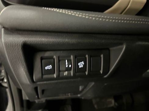 Used 2022 Subaru Outback Limited image 20