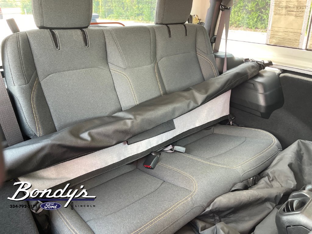 Used 2025 Jeep Wrangler Sport AWD/4WD image 16