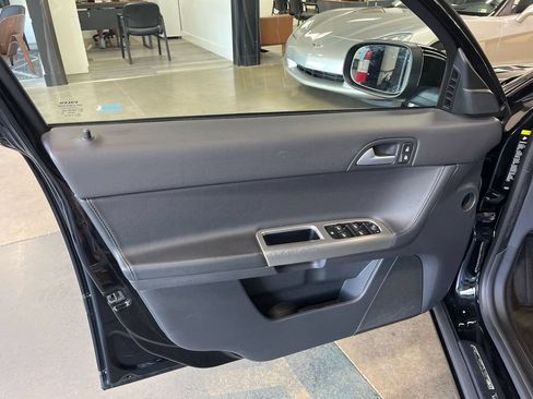 Used 2010 Volvo S40 2.4i FWD image 28