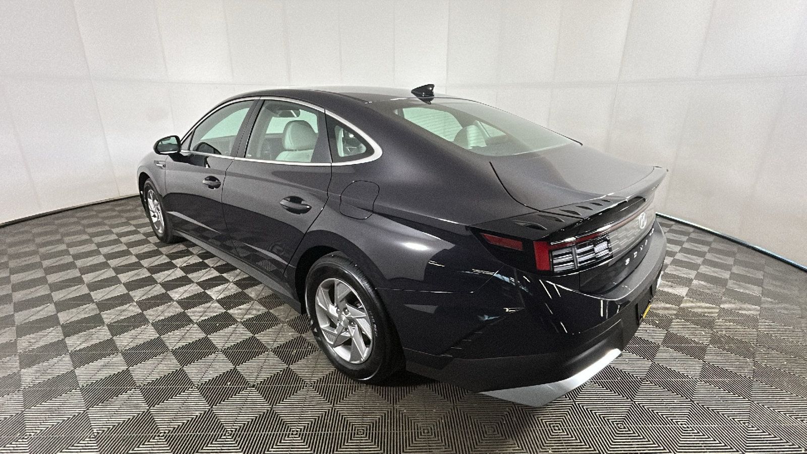 Certified 2026 Hyundai Sonata SE FWD image 5
