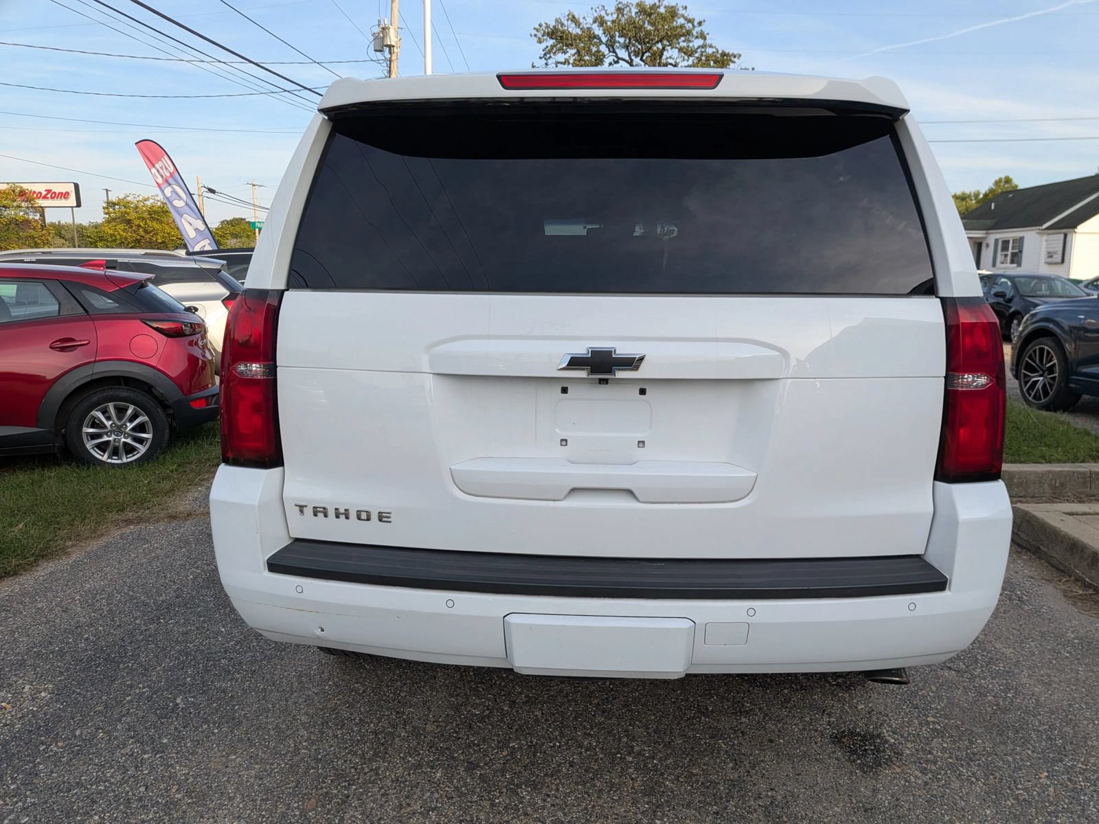 Used 2017 Chevrolet Tahoe LT w/ LT Signature Package AWD/4WD image 5