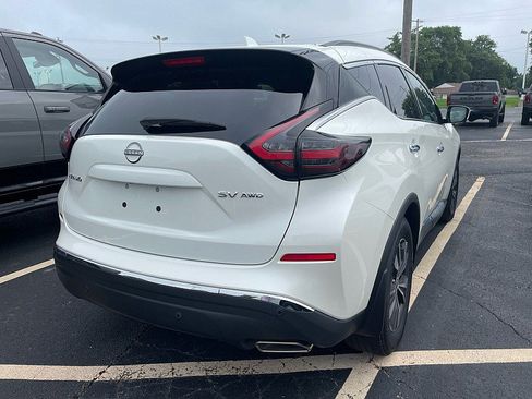 Used 2024 Nissan Murano SV AWD/4WD image 8