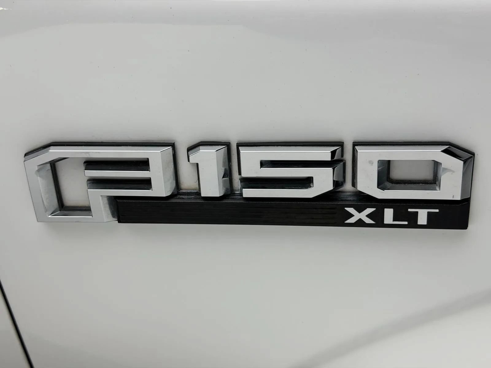 Used 2018 Ford F150 XLT w/ Equipment Group 301A Mid RWD image 9