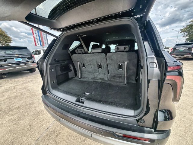 Certified 2026 Chevrolet Traverse LT FWD image 25