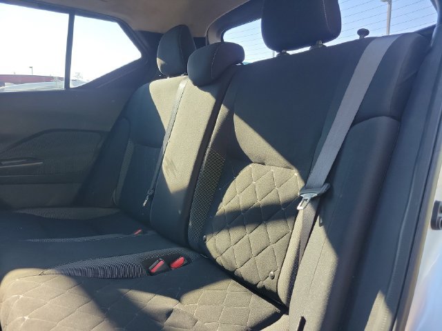 Used 2020 Nissan Kicks S FWD image 9