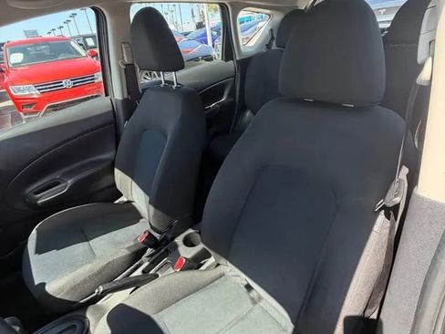 Used 2018 Nissan Versa Note S FWD image 7