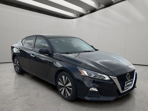 Used 2021 Nissan Altima 2.5 SV image 7
