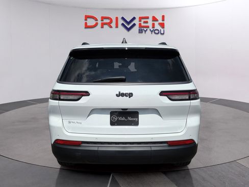 New 2026 Jeep Grand Cherokee L Limited image 4