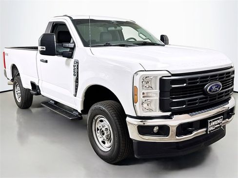 Used 2024 Ford F250 XL w/ XL Driver Assist Package image 3