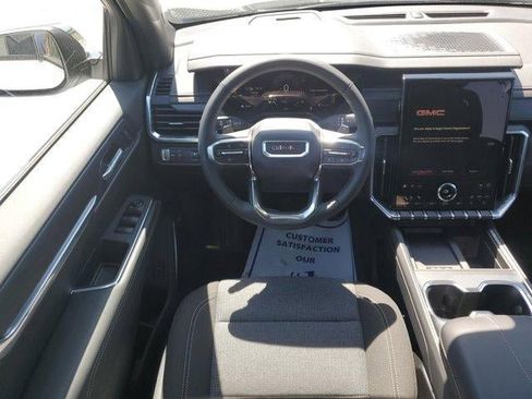 New 2026 GMC Acadia Elevation FWD image 16