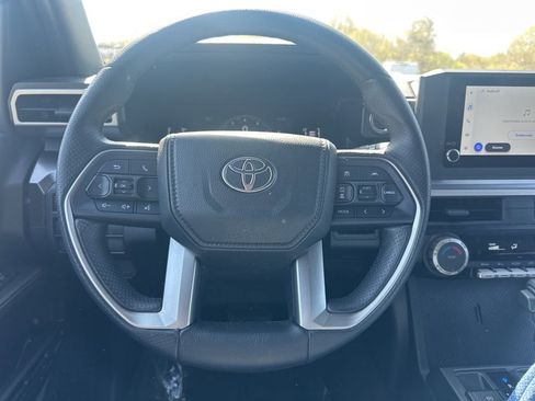 Used 2025 Toyota 4Runner SR5 image 14