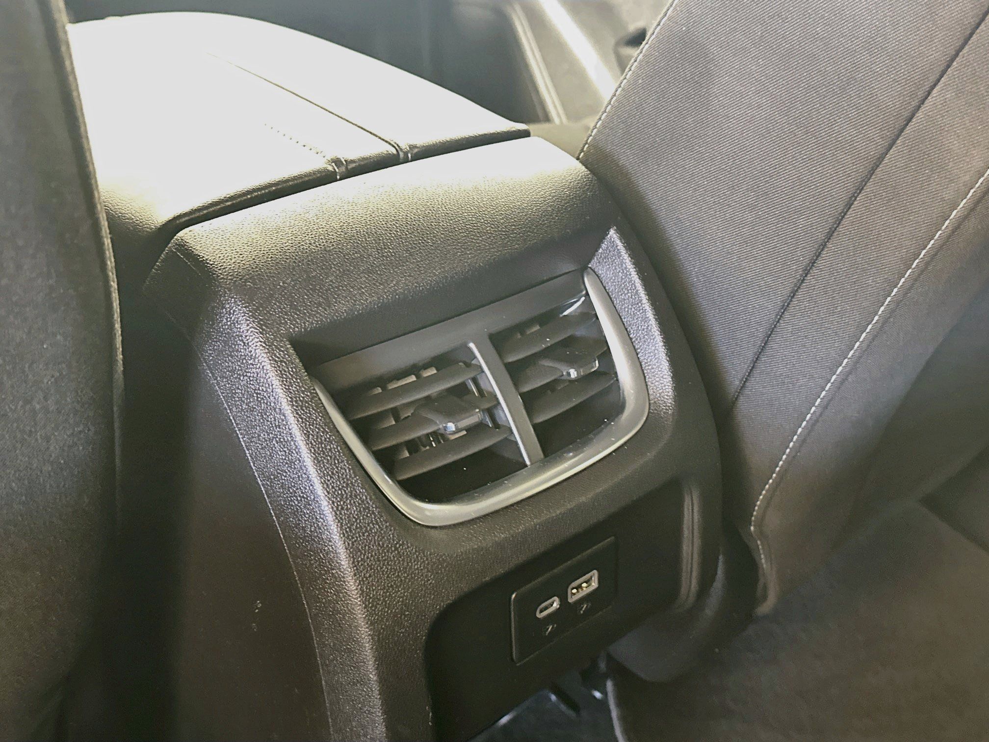 Used 2026 Chevrolet Blazer LT FWD image 27