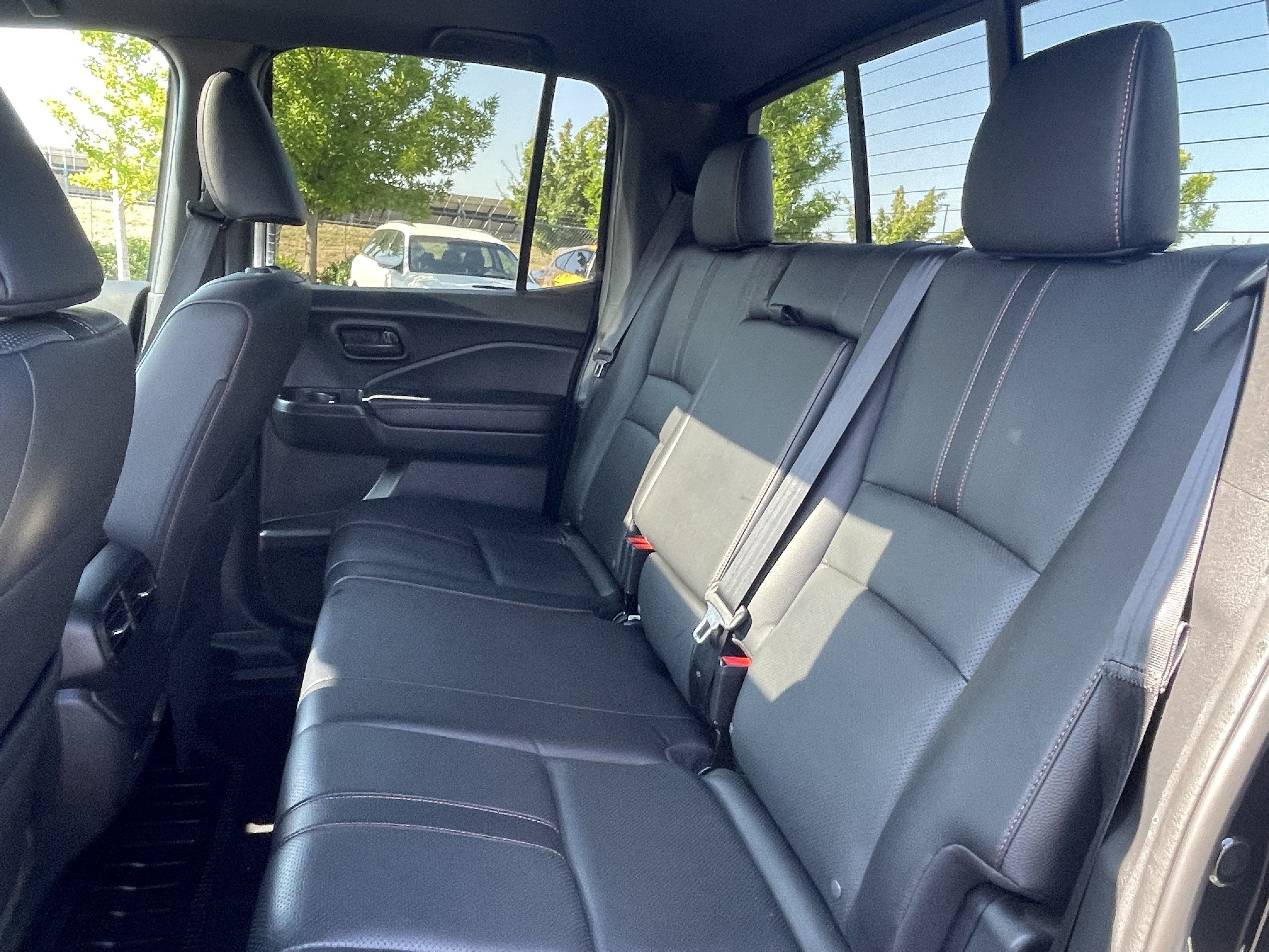 Used 2025 Honda Ridgeline TrailSport image 16