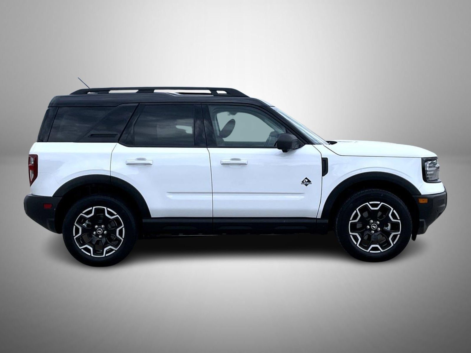 Used 2025 Ford Bronco Sport Outer Banks w/ Outer Banks Tech Package+ AWD/4WD image 4