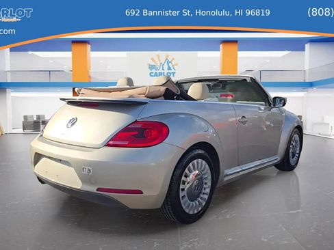 Used 2016 Volkswagen Beetle 1.8T S image 13
