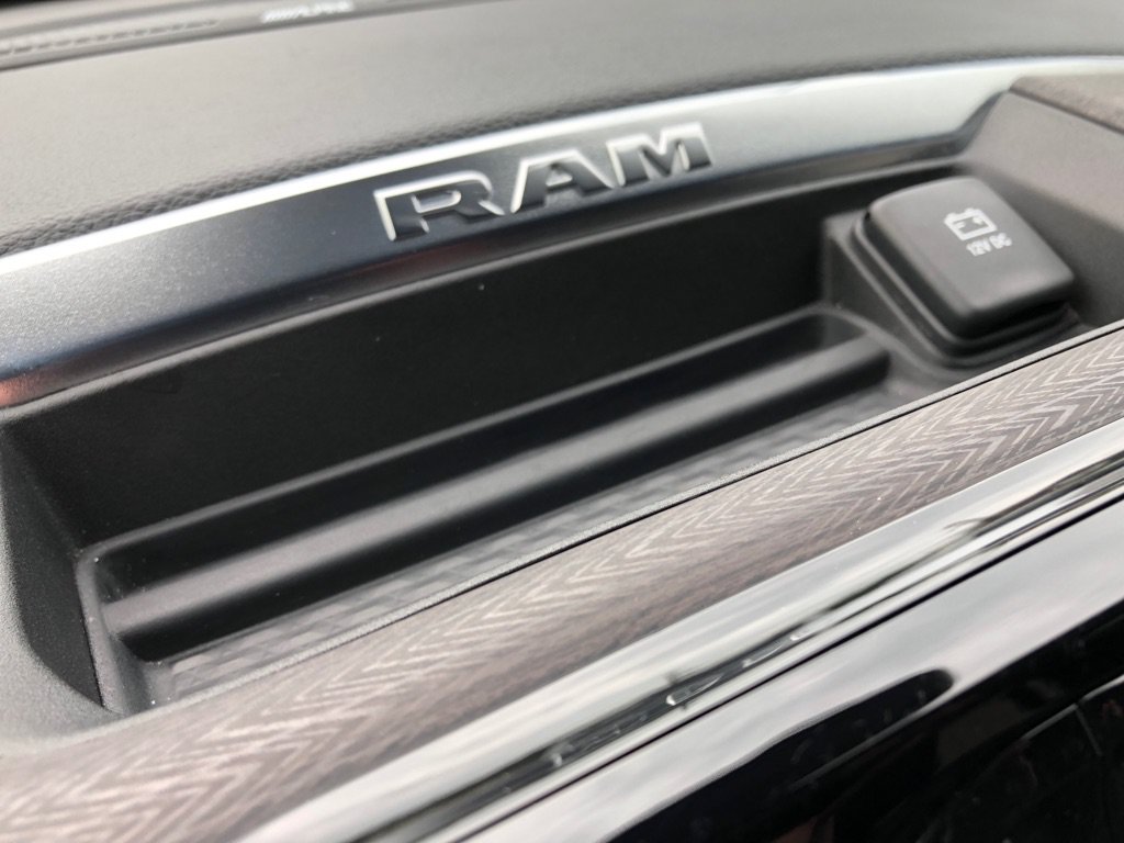 Used 2026 RAM 1500 Laramie AWD/4WD image 35