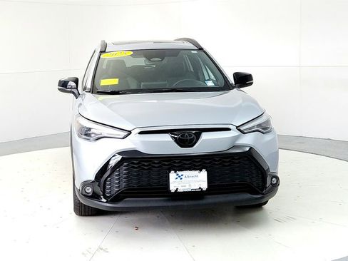 Used 2025 Toyota Corolla Cross AWD Hybrid w/ Convenience Package image 8