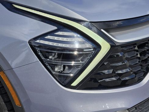 Used 2024 Kia Sportage EX image 10