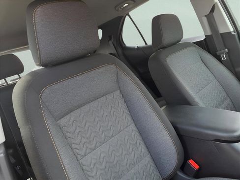 Used 2022 Chevrolet Equinox LT image 18