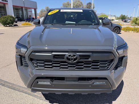 Certified 2025 Toyota Tacoma TRD Off-Road w/ TRD Off Road Upgrade Package AWD/4WD image 7